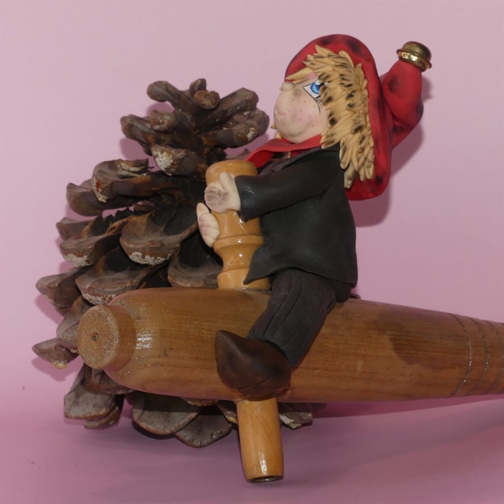 Figurine en porcelaine froide réalisée à la main