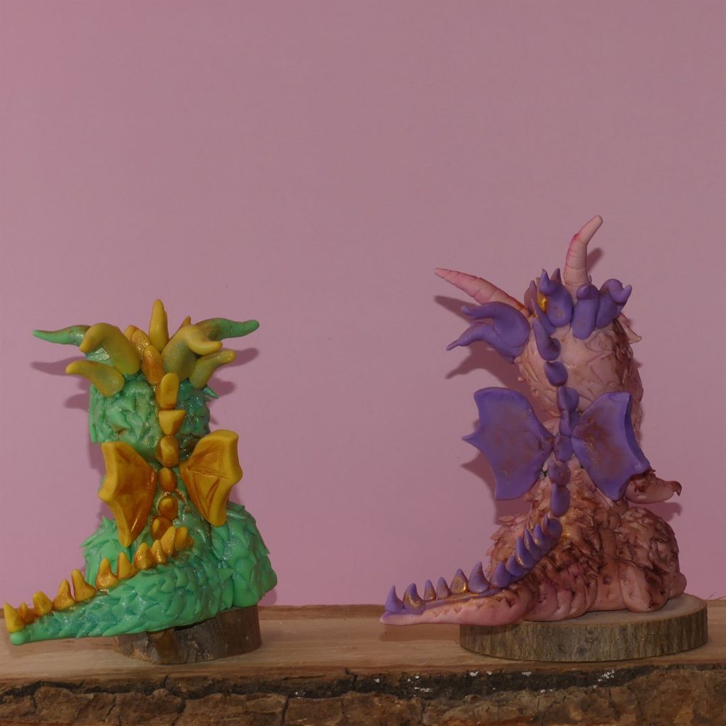 Figurine en porcelaine froide réalisée à la main