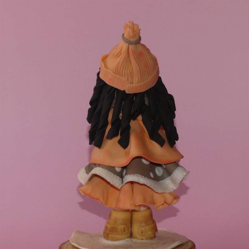Figurine en porcelaine froide réalisée à la main